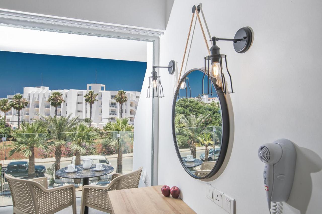 פרוטאראס Bohemian Gardens Hotel מראה חיצוני תמונה