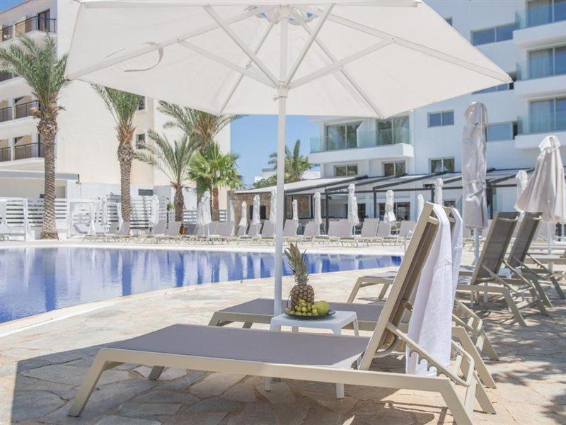 פרוטאראס Bohemian Gardens Hotel מראה חיצוני תמונה