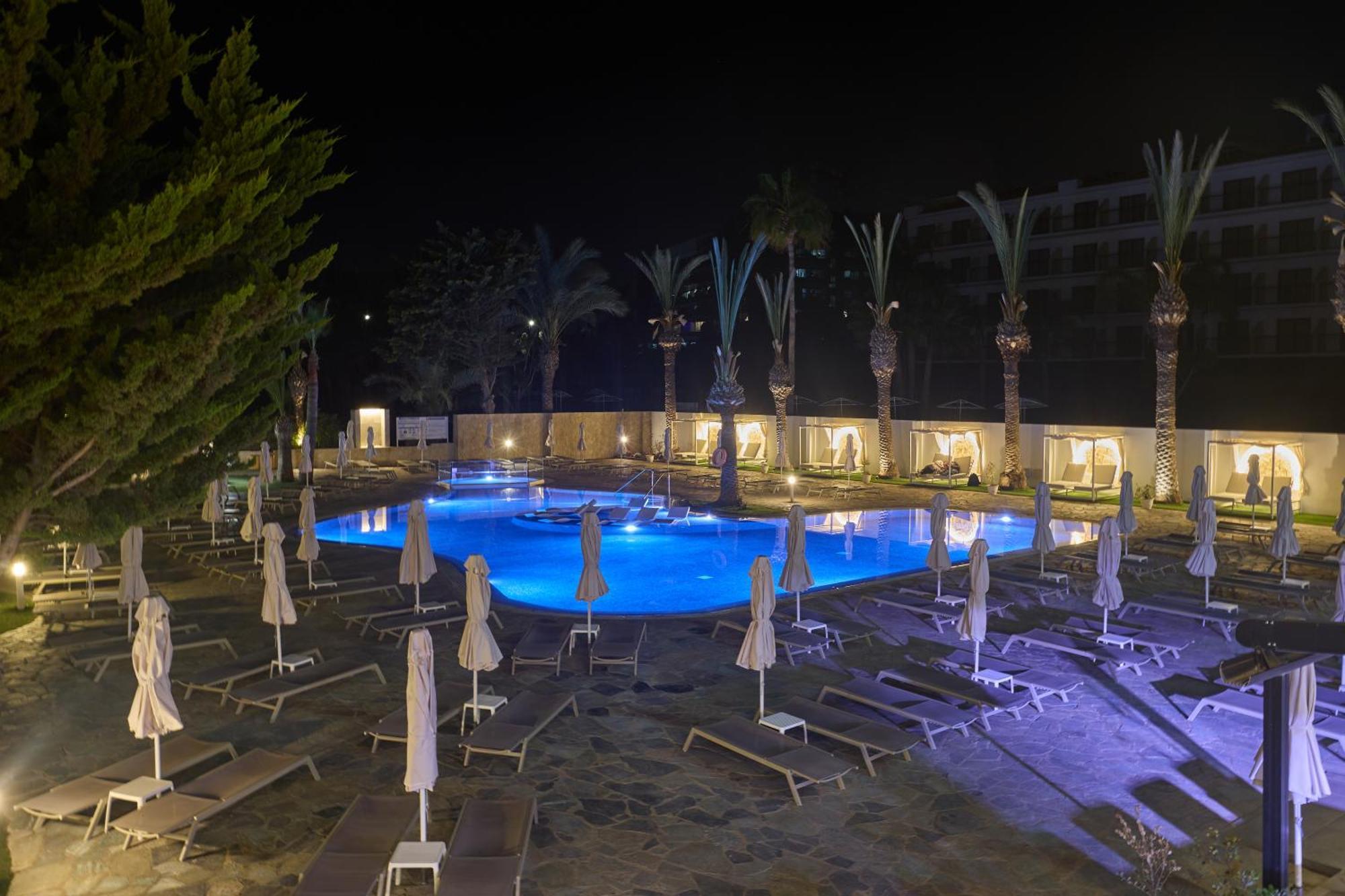 פרוטאראס Bohemian Gardens Hotel מראה חיצוני תמונה